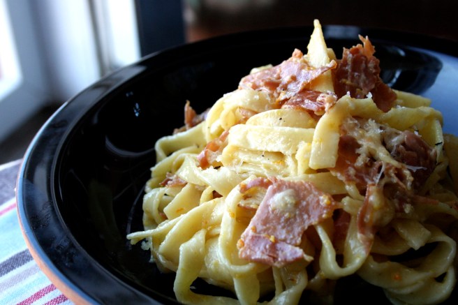 Fettuccine with prosciutto and orange2